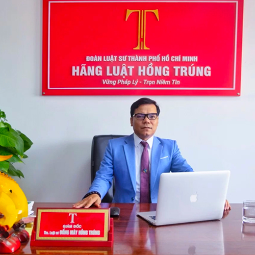 Đổng Mây Hồng Trúng